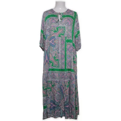 Kjole (8004-153140) fra Emily van den Bergh Viscose