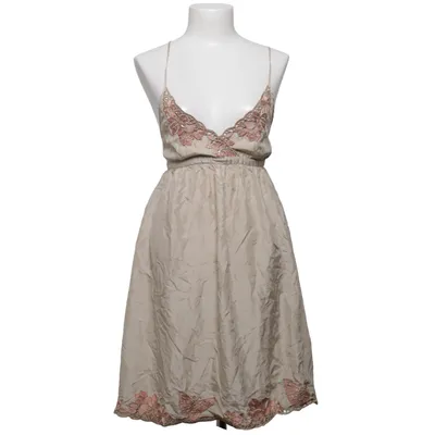 Kjole (Beige, Pink) fra New Look Polyester, Silke
