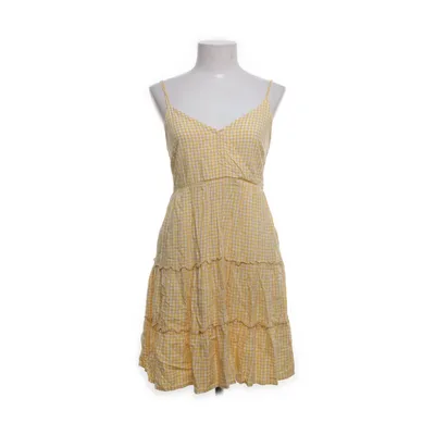 Klänning (Gul, Vit) från Hollister Polyester, Viskos