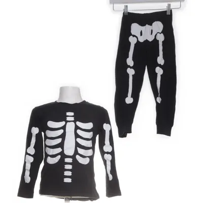 Fancy dress (Black, White) from Max Cotton