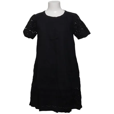 Robe (Noir) de Rika