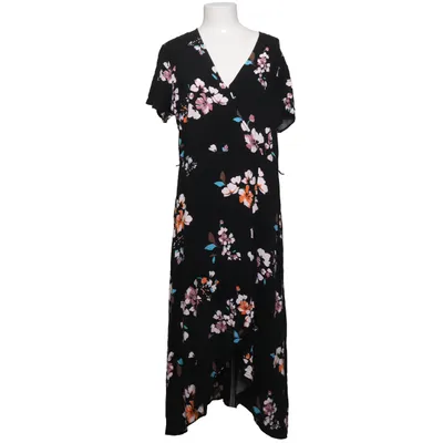 Slå-om-kjole (Sort, Flerfarvet) fra Anna Field Curvy Viscose