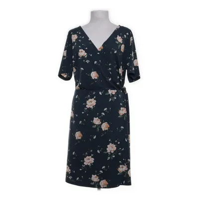 Omlottklänning (Lilja/W Dress) från Angelology by Lager 157 Elastan, Polyester