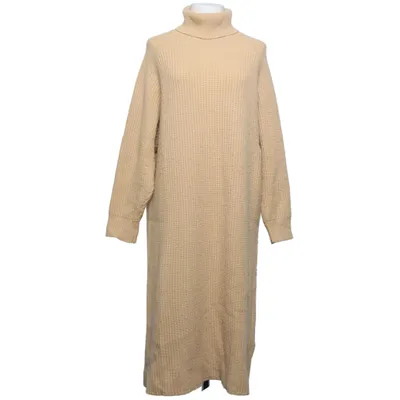 Robe à col roulé (Beige) de M-KAE Acrylique, Cachemire, Polyamide, Polyester
