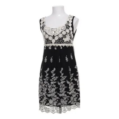 Robe (Noir, Blanc) de Yumi Polyester