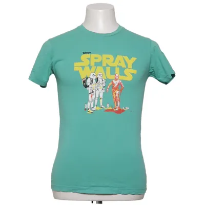 T-shirt (Spray Walls) from Envy Cotton