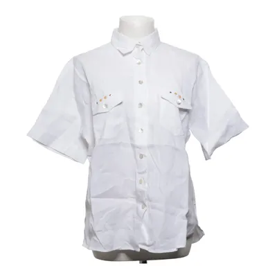 Chemise à manches courtes (Blanc) de Gabrielle Lin