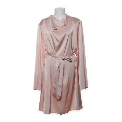 Klänning (Beige) från Pretty Lavish Polyester