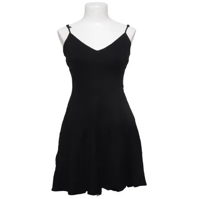 Jurk (Zwart) van H&M Modern Classic Viscose, Polyamide, Elastaan, Polyester