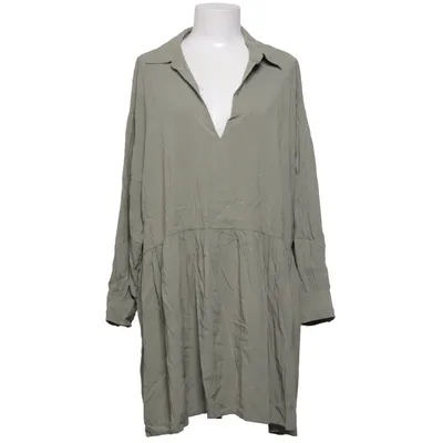 Klänning (L.O.G.G.) från L.O.G.G by H&M Viskos