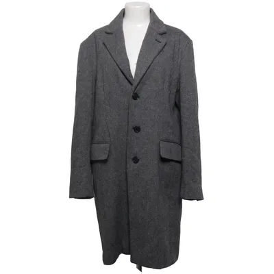 Coat (Gray) from Carl William
