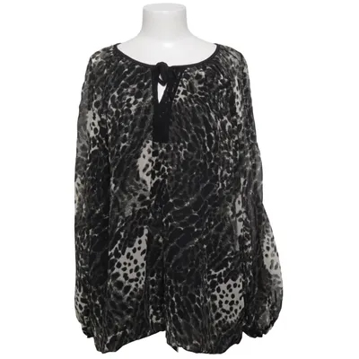 Blouse (Black, White) from Plus Size Polyester