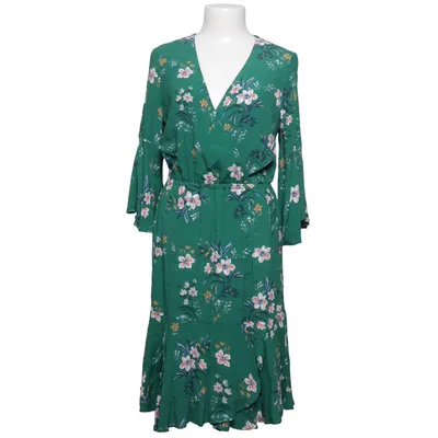 Omlottklänning (Grön, Flerfärgad) från Soaked in Luxury Polyester, Viskos