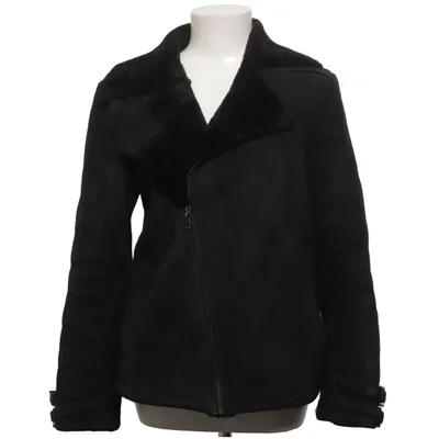 Veste en peau de mouton retournée (Noir) de Birgitte Herskind Fourrure, Cuir