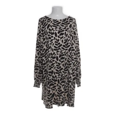 Klänning (Svart, Beige) från Polartec Elastan, Polyester