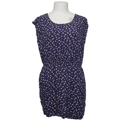 Kleid (Blau, Pink, Weiß) von Strange Viskose