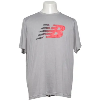 T-shirt (Gris, Noir, Rouge) de New Balance