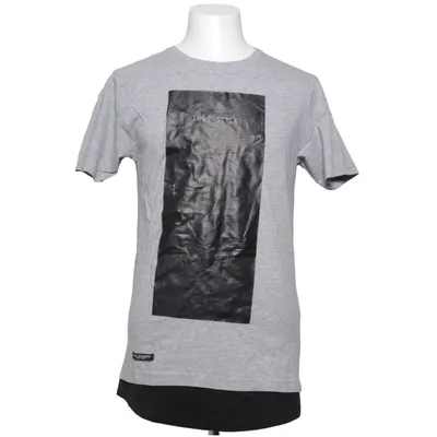 T-shirt (Gray, Black) from Cayler & Sons Cotton, Viscose