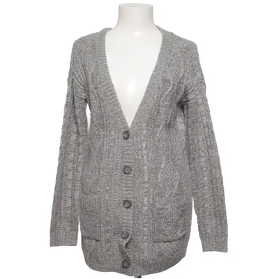 Cardigan (Gray) from Atmosphere Acrylic