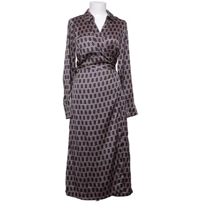 Omlottklänning (Svart, Beige) från Object Polyester