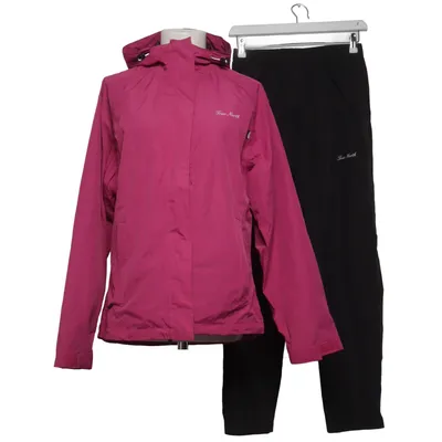Outer wear (Black) from True North Polyester