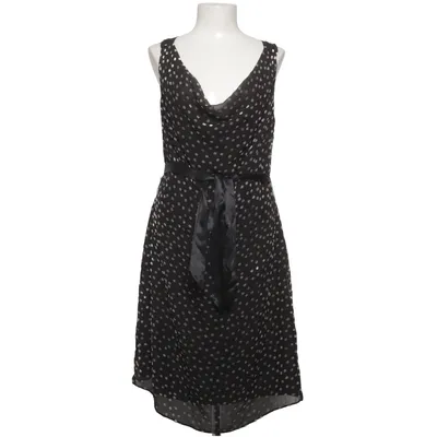 Robe (Noir, Blanc, Beige) de Nougat London Polyester, Soie, Viscose