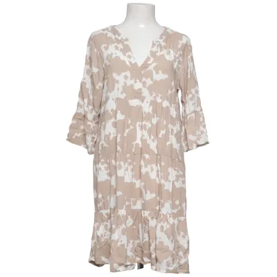 Robe (Beige, Blanc) de Sublevel Viscose