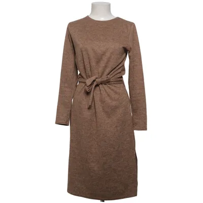 Robe (Marron) de Sisters Point Polyester, Viscose