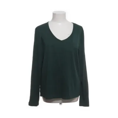 Top (Green) from OCHNIK Cotton, Modal