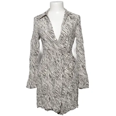 Wikkeljurk (Wit, Zwart) van Mango Viscose