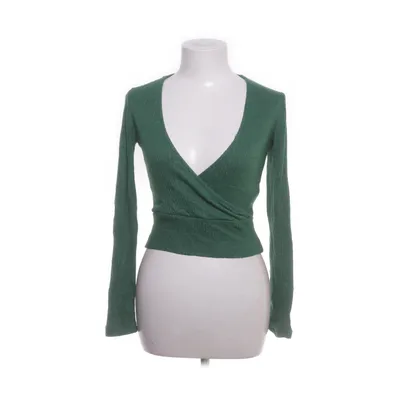 Topp (Grön) från Stradivarius Viskos, Polyester, Elastan