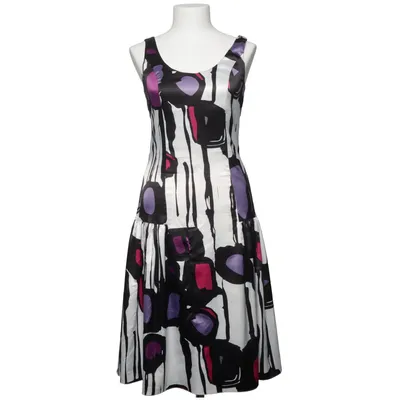 Robe (Blanc, Noir, Violet) de Bolero