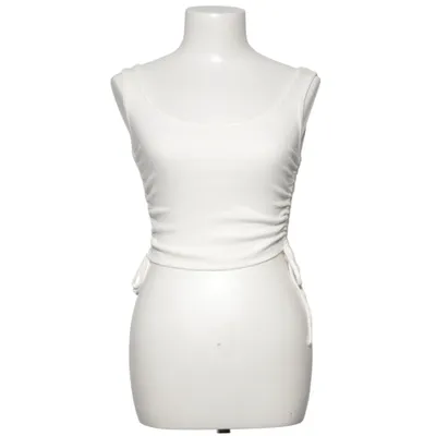 Crop top (Beige) from Chiquelle