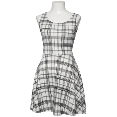 Robe (Noir, Blanc) de Select
