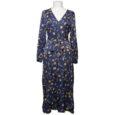 Klänning (DOLCE MIDI DRESS) från Pernilla Wahlgren Viskos