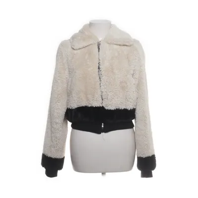 Vinterjacka (Vit, Svart) från Pull & Bear Polyester