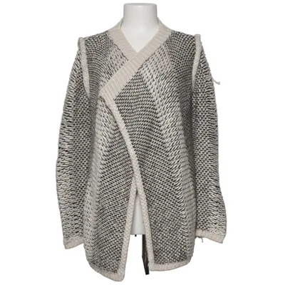 Strickjacke (Schwarz, Weiß) von Tiramisu Acryl