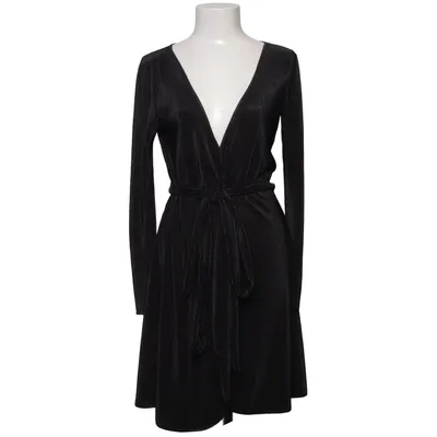 Slå-om-kjole (De-Nice Dress) fra Devier Polyester