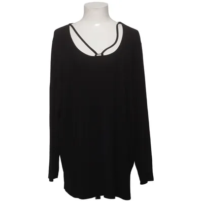 Blouse (Black) from Qneel Polyester, Viscose