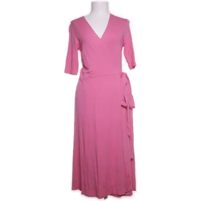 Omlottklänning (WISBY DRESS) från Jessica Frej Elastan, Viskos