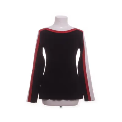 Long sleeve T-shirt (Black, Red, White) from Aako Nylon