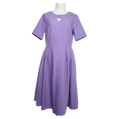 Klänning (Lila) från Daisy Dapper Viskos, Elastan, Polyester