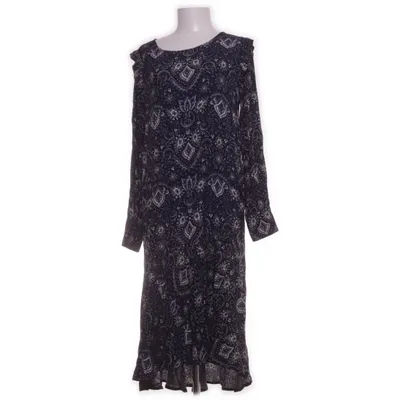 Långklänning (Blå, Flerfärgad) från Minimum Viskos