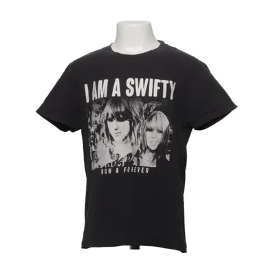 T-shirt (Black, White) from Celebrity Icons Cotton