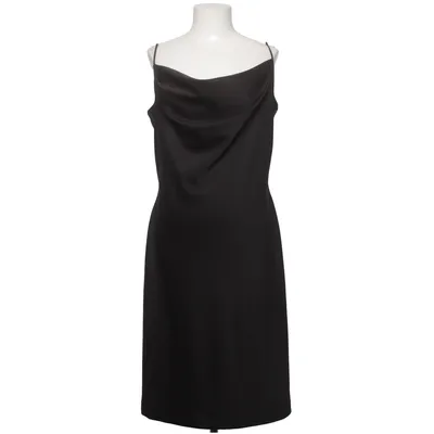 Robe (Noir) de Closet London Polyester