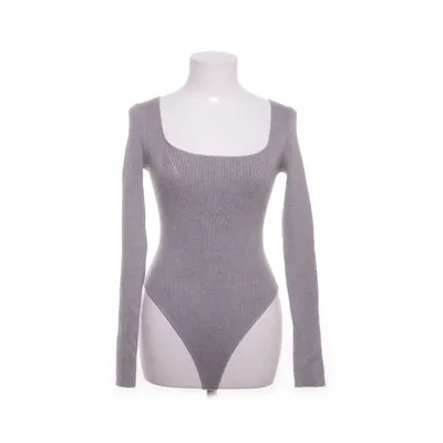 Body (Grå) från Bershka