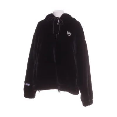 Huvtröja (Svart) från Law of Attraction Polyester