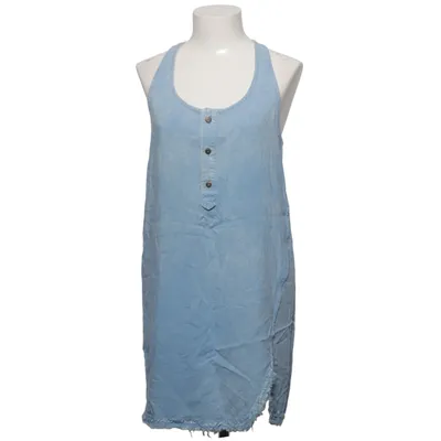 Robe en jean (Bleu) de Kaido Viscose
