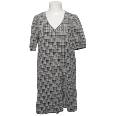 Jurk (Zwart, Wit) van Vero Moda Polyamide, Polyester