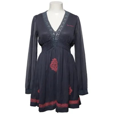 Kjole (Sort, Rød) fra Bondelid Polyester